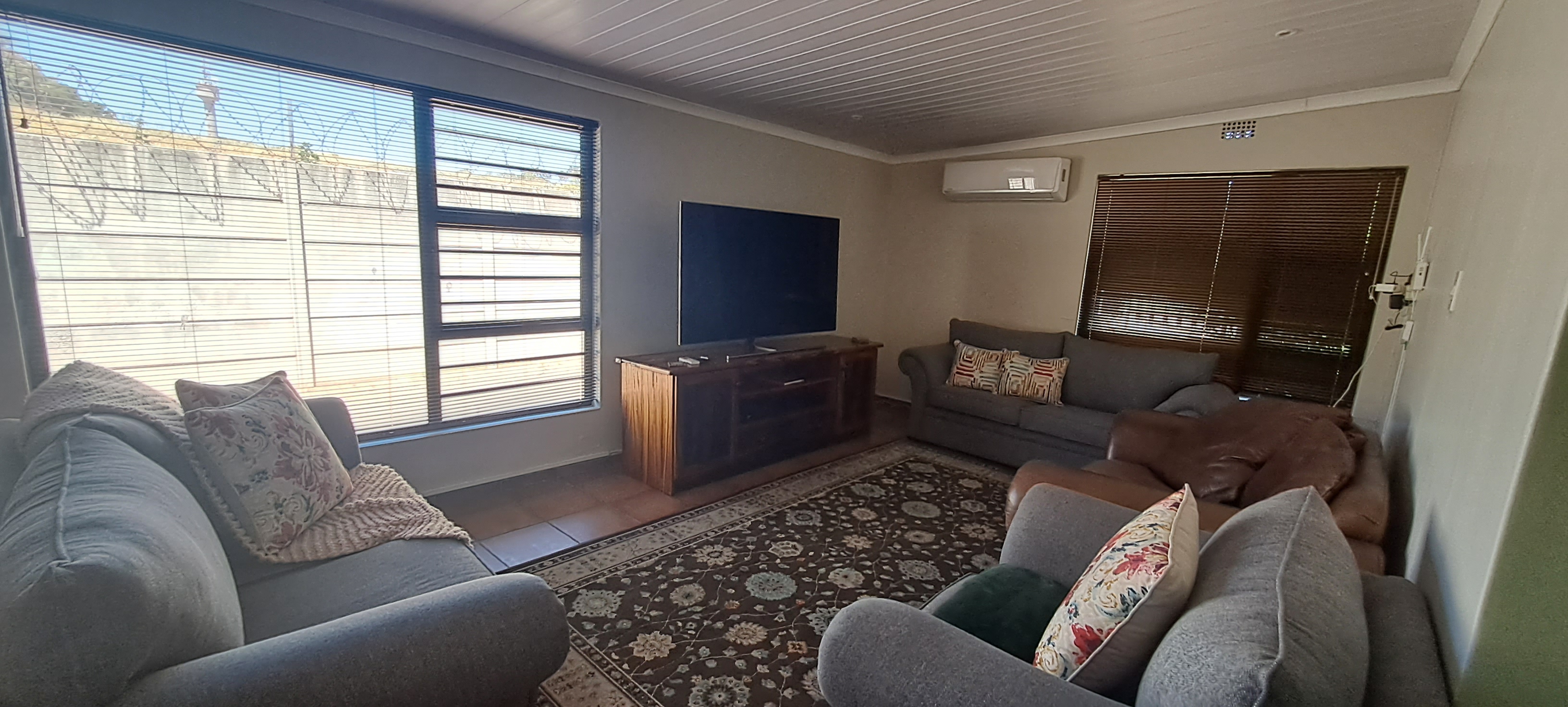 4 Bedroom Property for Sale in Vredenburg Western Cape